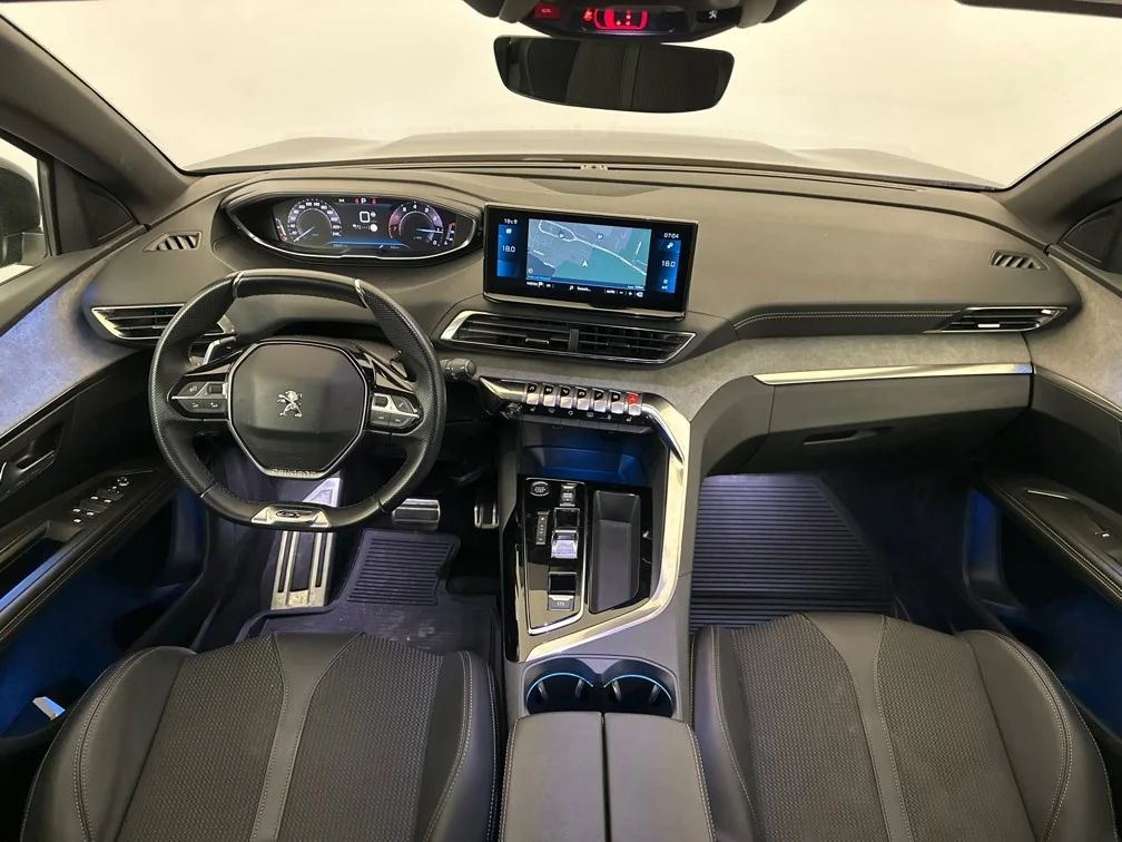 Peugeot 3008 1.2 PureTech GT Navi Kamera Delläder Cockpit MOMS – bild 9 av 10