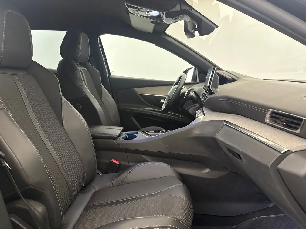 Peugeot 3008 1.2 PureTech GT Navi Kamera Delläder Cockpit MOMS – bild 7 av 10