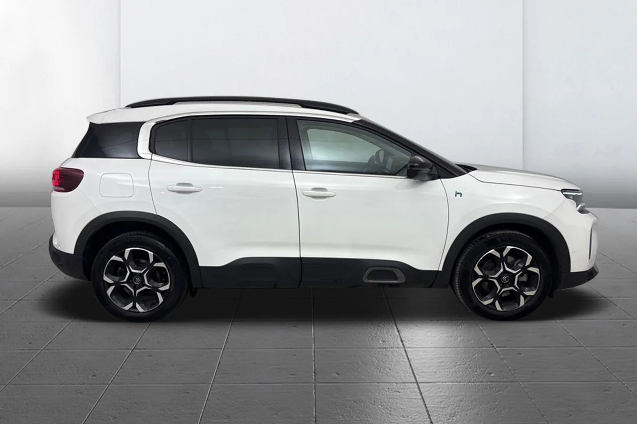 Citroën C5 Aircross Hybrid Kamera Cockpit Navi Delläder MOMS 225hk – bild 4 av 12