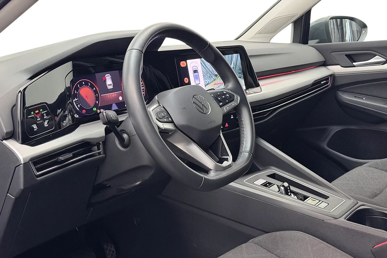 Volkswagen Golf SC 1.5 eTSI Aut Navi Kamera Keyless Massage MOMS – bild 12 av 39