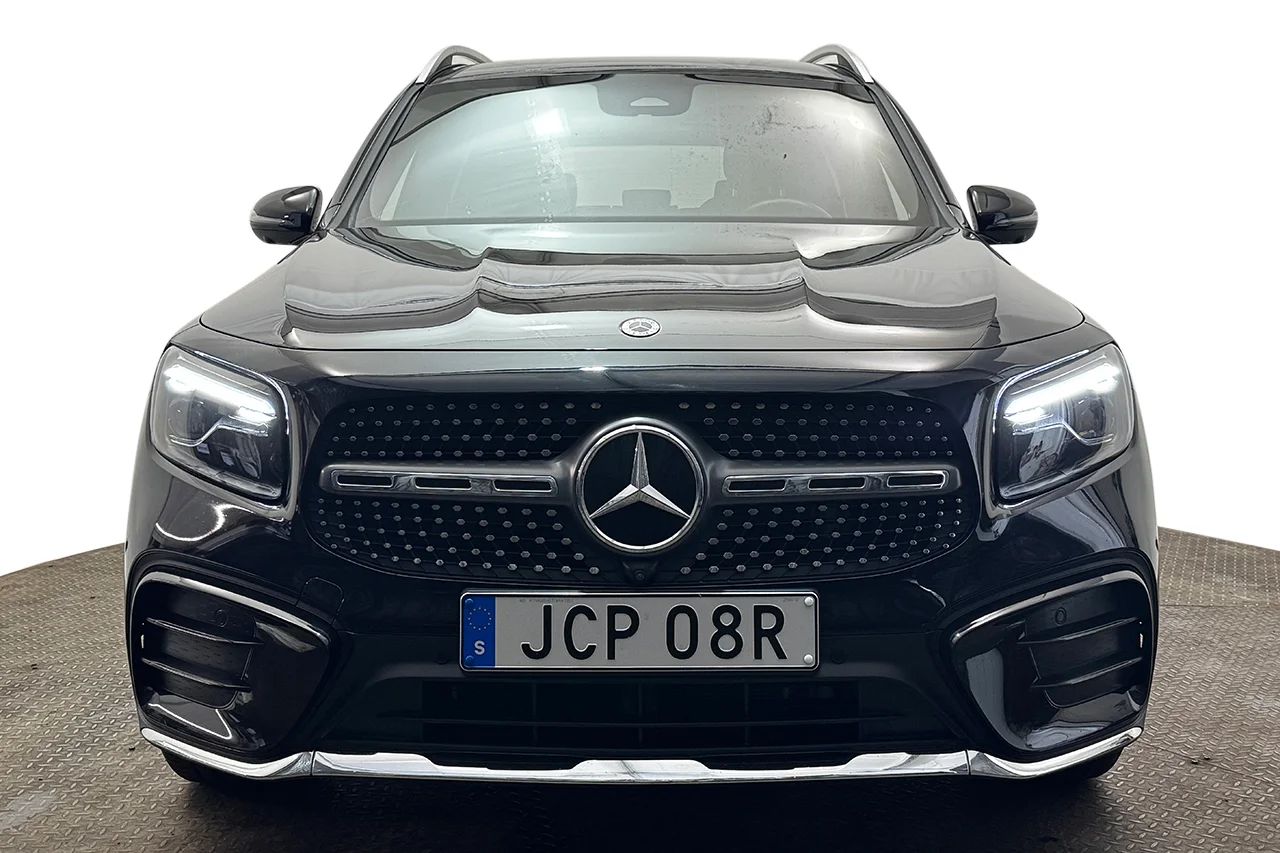 Mercedes-Benz GLB 200 AMG Premium Advanced Drag 360° Navi Läder MOMS – bild 2 av 46