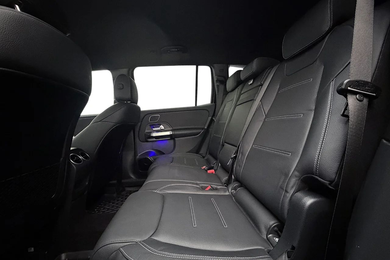 Mercedes-Benz GLB 200 AMG Premium Advanced Drag 360° Navi Läder MOMS – bild 13 av 46