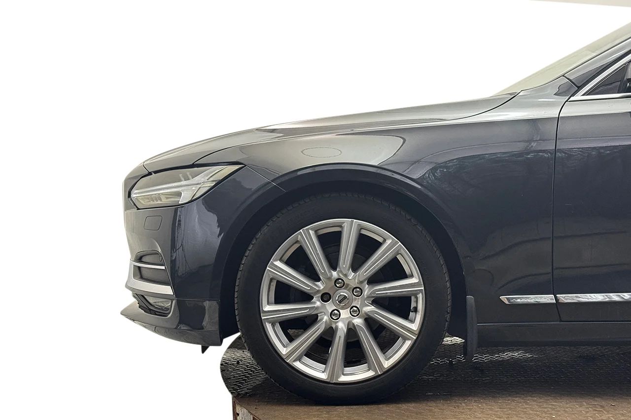 Volvo V90 D4 Inscription Drag Läder Stolsminne P-Klimat 360° HUD BLIS H/K 190hk – bild 10 av 38