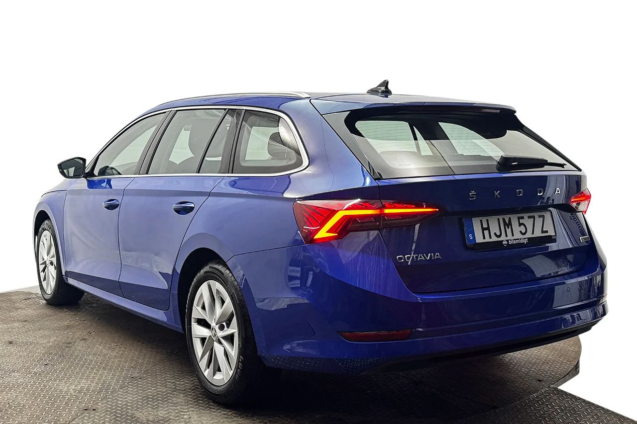 Škoda Octavia Kombi 1.0 TSI Style Cockpit Kamera SmartLink MOMS 110hk – bild 8 av 32