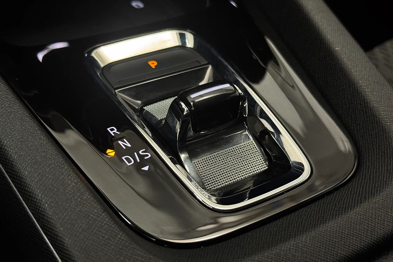 Škoda Octavia Kombi 1.0 TSI Style Cockpit Kamera SmartLink MOMS 110hk – bild 28 av 32
