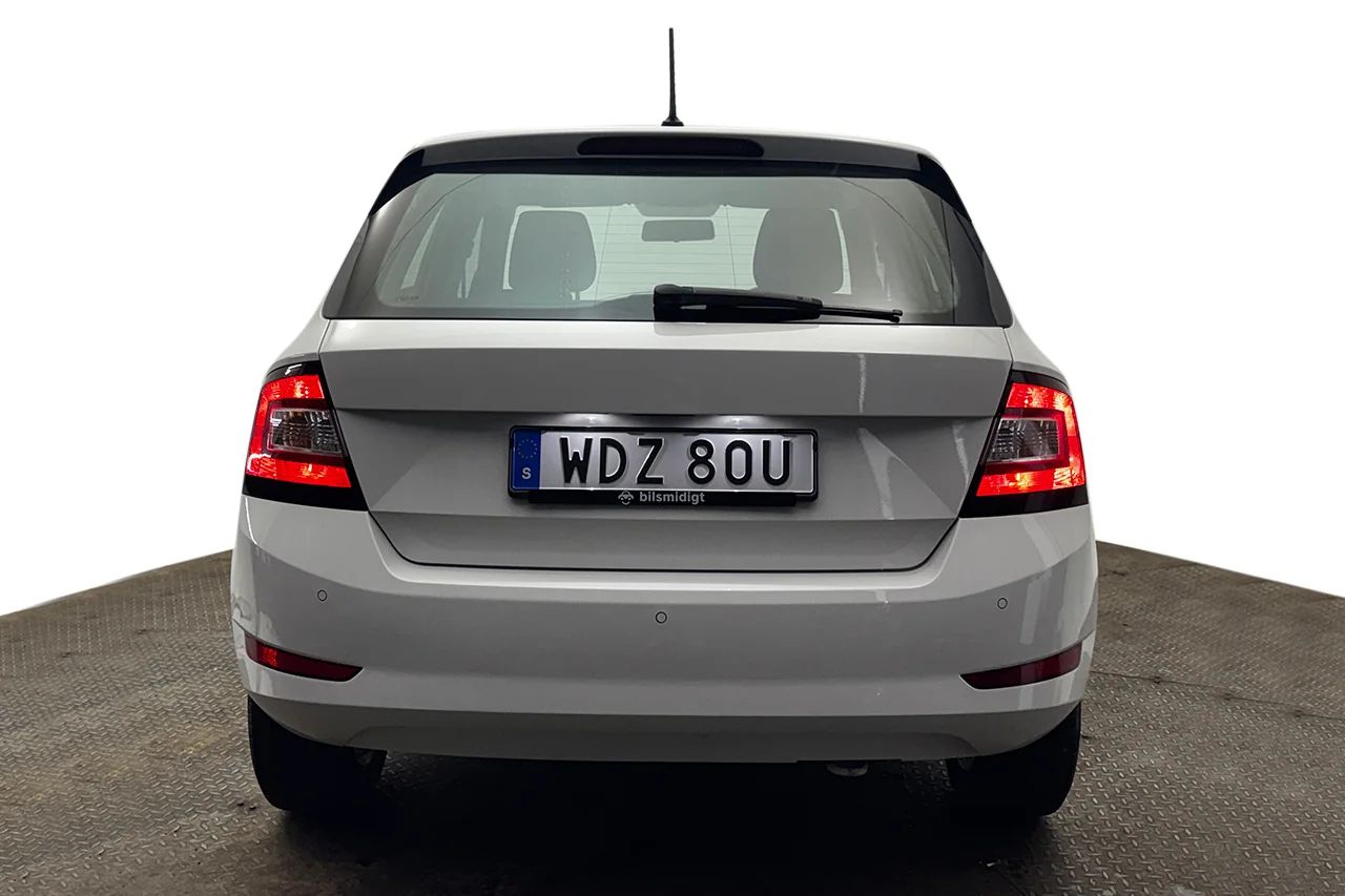 Skoda Fabia 1.0 TSI Automat Ambition Högerstyrd P-Sensorer App-Connect 95hk – bild 6 av 28