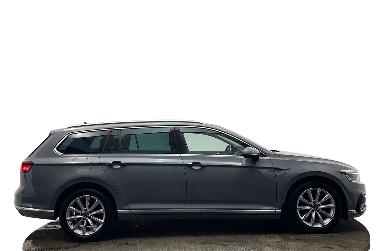 Volkswagen Passat SC GTE 1.4 TSI Executive Business Drag Navi Kamera 218hk – bild 4 av 37