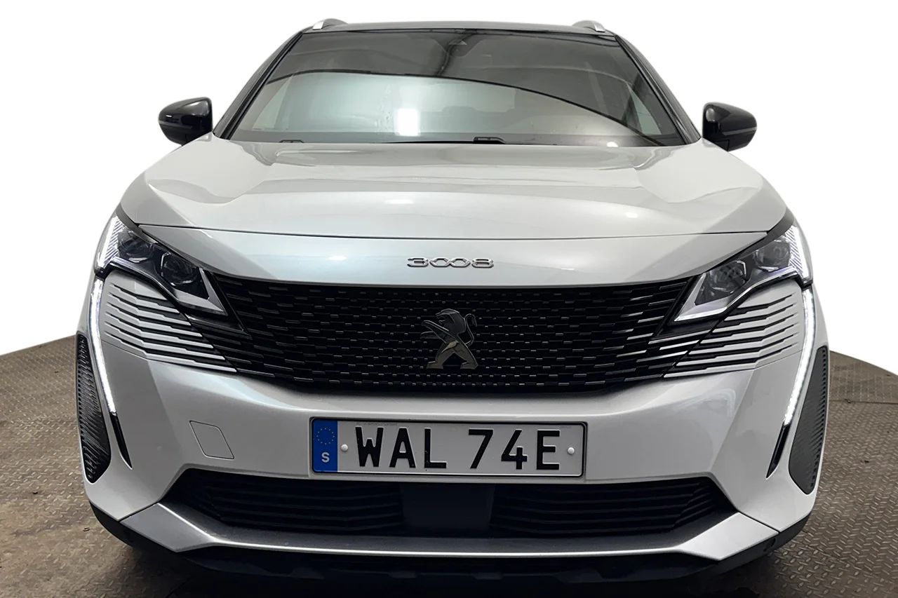 Peugeot 3008 1.2 PureTech GT Navi Kamera Delläder Cockpit MOMS – bild 2 av 30