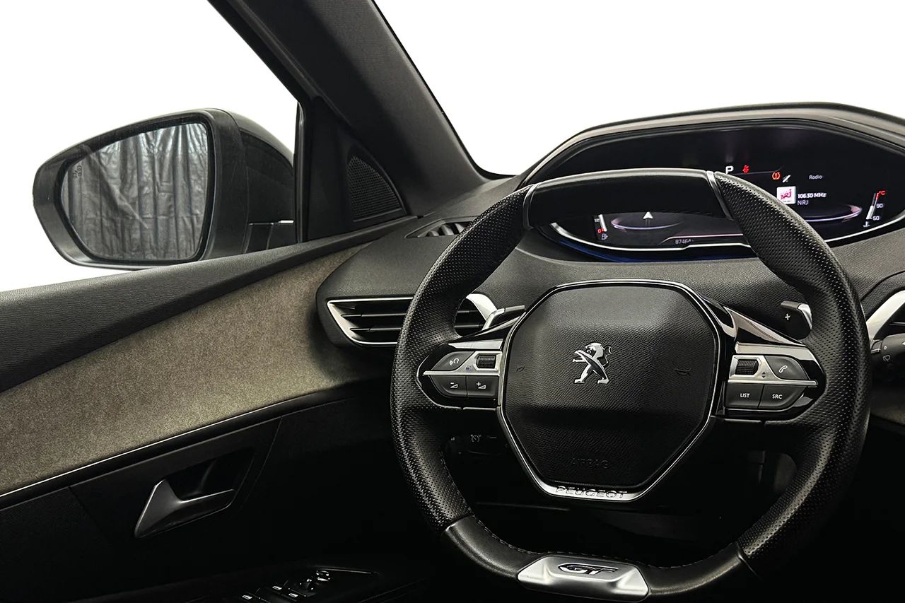 Peugeot 3008 1.2 PureTech GT Navi Kamera Delläder Cockpit MOMS – bild 16 av 30