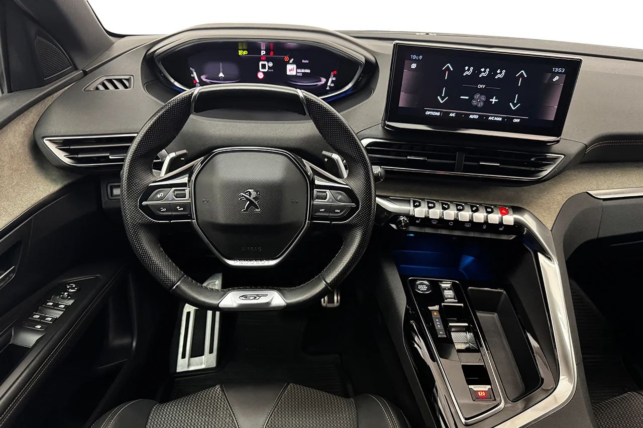 Peugeot 3008 1.2 PureTech GT Navi Kamera Delläder Cockpit MOMS – bild 18 av 30