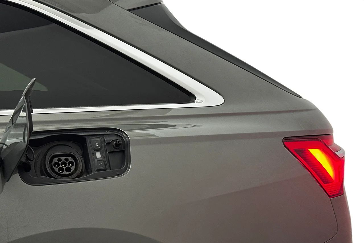 Audi A6 Avant 50 TFSI e Quattro Proline Sport Drag Assist Matrix MOMS 299hk – bild 34 av 34