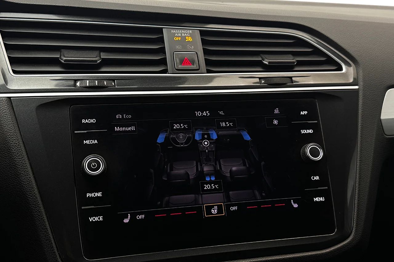 Volkswagen Tiguan 1.4 TSI 4M Executive P-Sens AppConnect Värmare MOMS 150hk – bild 19 av 34