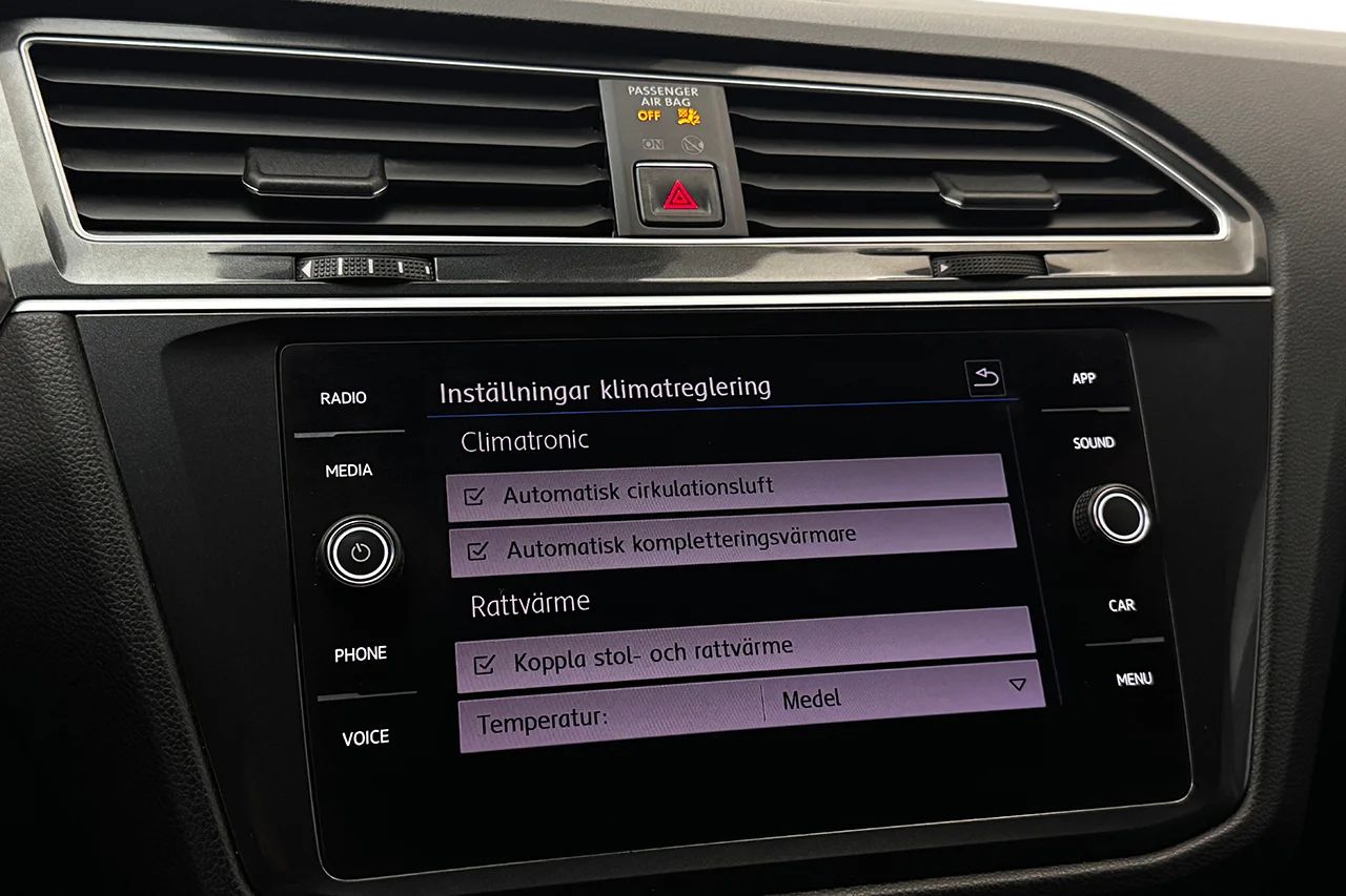 Volkswagen Tiguan 1.4 TSI 4M Executive P-Sens AppConnect Värmare MOMS 150hk – bild 20 av 34