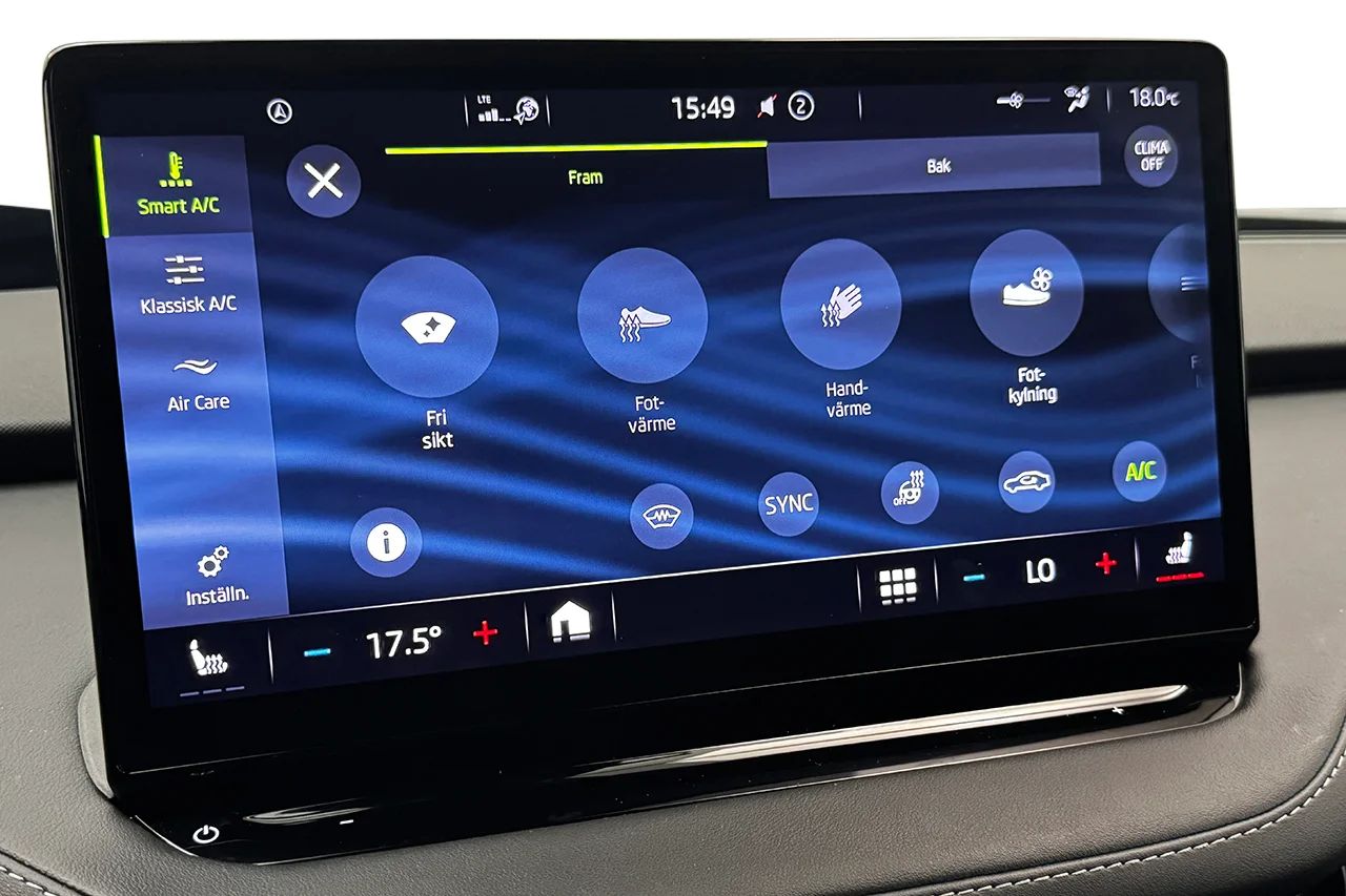 Škoda Enyaq iV 80x Sportline Light&View+ Drag Head-Up Navi 360° Stolminne CANTON MOMS 265hk – bild 35 av 45