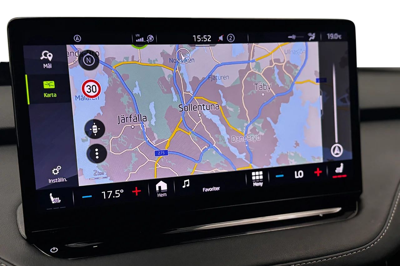 Škoda Enyaq iV 80x Sportline Light&View+ Drag Head-Up Navi 360° Stolminne CANTON MOMS 265hk – bild 28 av 45