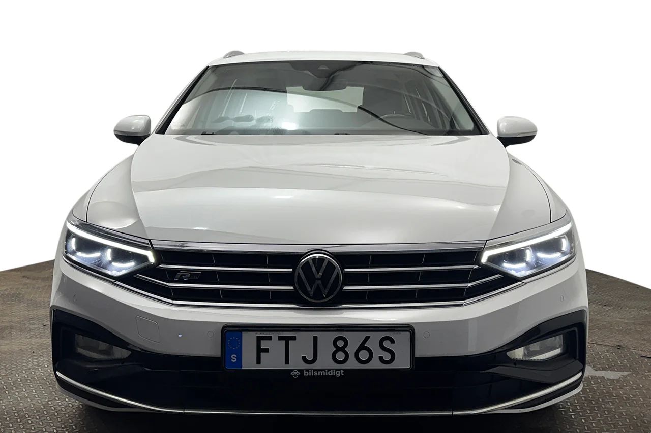 Volkswagen Passat SC 2.0 TDI 4M GT R-Line Drag Alcantara Navi Värmare Kamera 200hk – bild 2 av 35