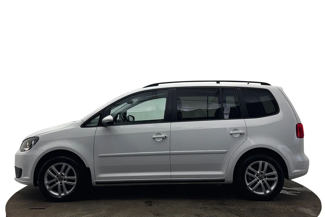 Volkswagen Touran 1.4 TSI Masters 7-sits Drag Kamera Värmare 140hk – bild 9 av 25