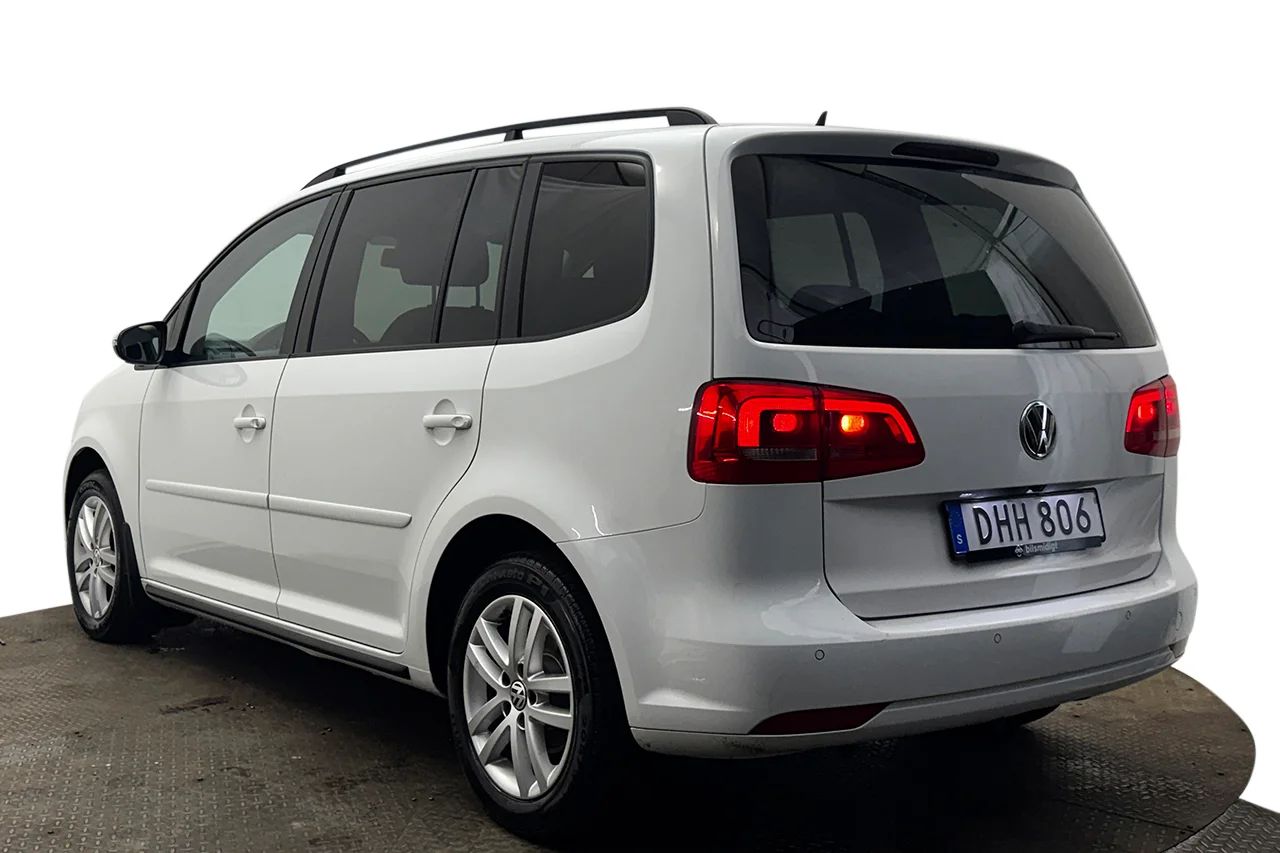 Volkswagen Touran 1.4 TSI Masters 7-sits Drag Kamera Värmare 140hk – bild 8 av 25