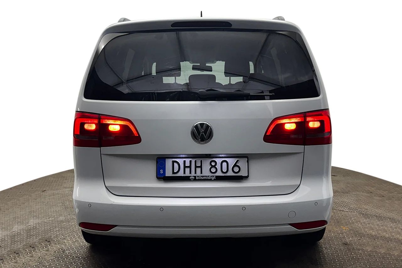 Volkswagen Touran 1.4 TSI Masters 7-sits Drag Kamera Värmare 140hk – bild 6 av 25