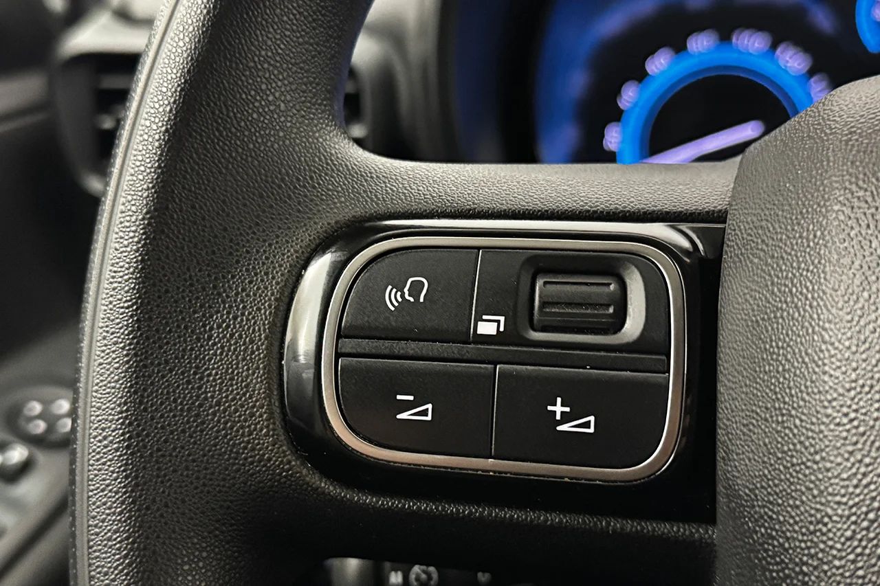 Toyota ProAce City Electric 50 kWh L2 Drag Inredd 3sits Navi Kamera 136hk – bild 16 av 28