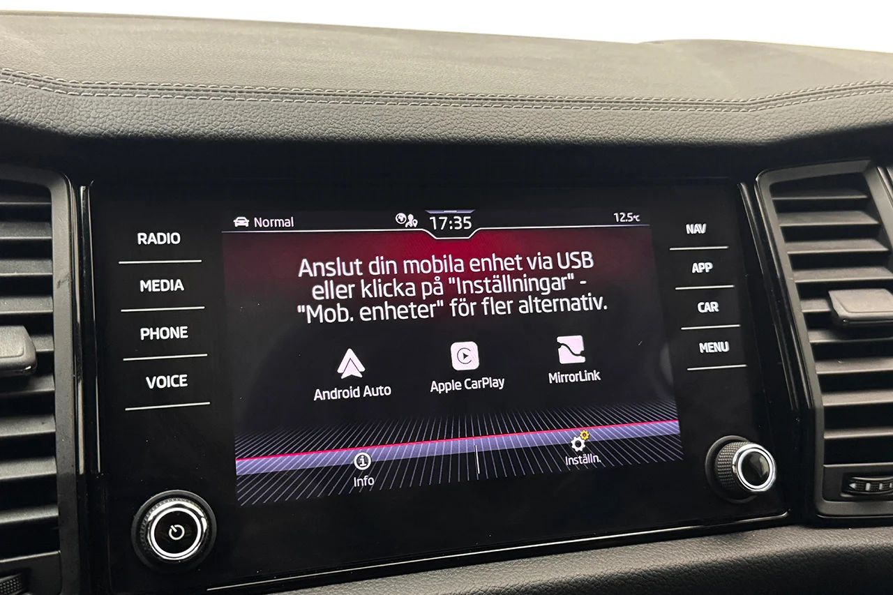 Skoda Kodiaq 2.0 TDI 4x4 Sportline Drag Pano Läder Värmare Kamera MOMS 200hk – bild 24 av 37