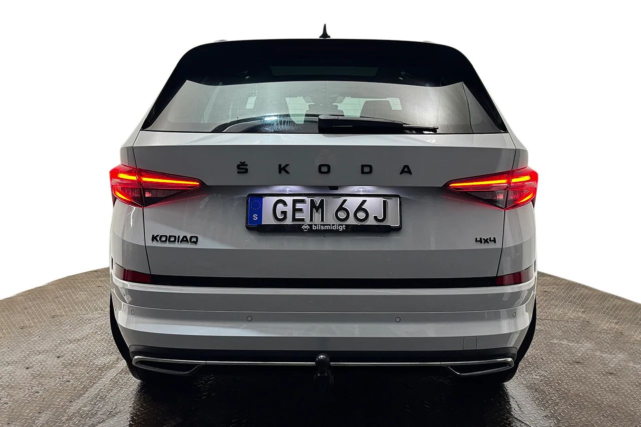 Skoda Kodiaq 2.0 TDI 4x4 Sportline Drag Pano Läder Värmare Kamera MOMS 200hk – bild 6 av 37