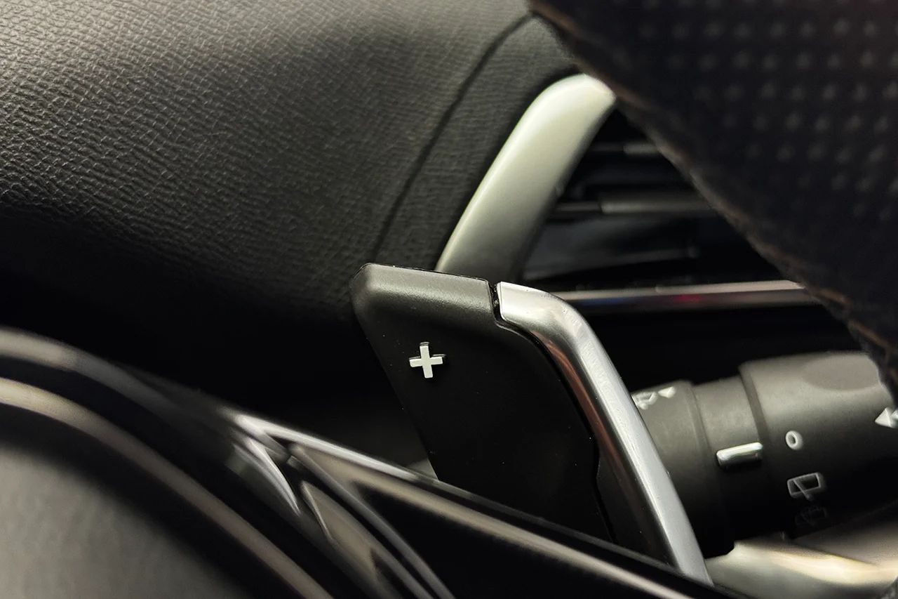 Peugeot 3008 1.2 PureTech GT Navi Kamera Delläder Cockpit MOMS 131hk – bild 22 av 33