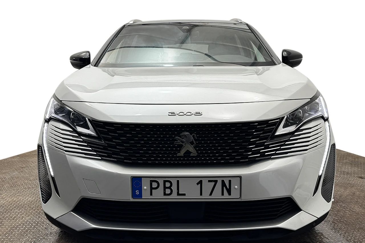 Peugeot 3008 1.2 PureTech GT Navi Kamera Delläder Cockpit MOMS 131hk – bild 2 av 33