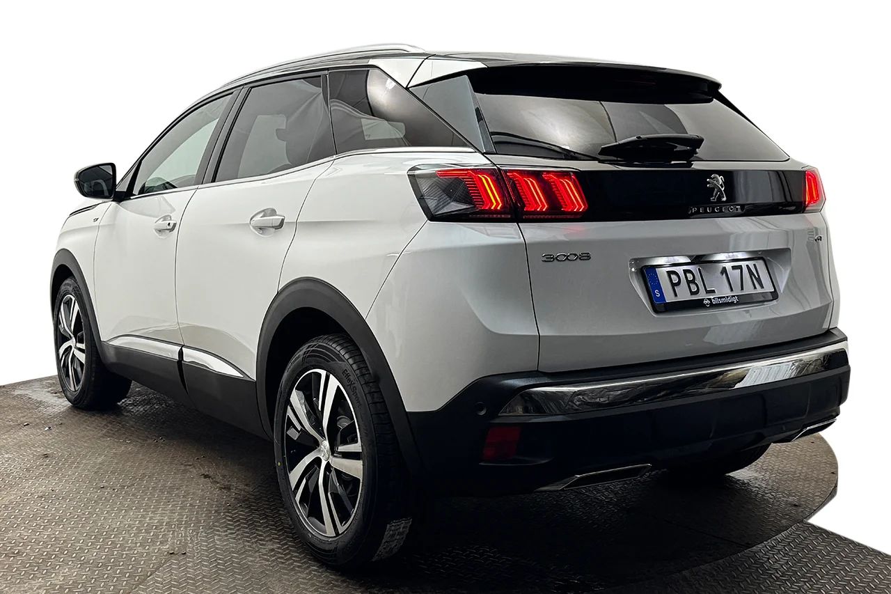 Peugeot 3008 1.2 PureTech GT Navi Kamera Delläder Cockpit MOMS 131hk – bild 8 av 33