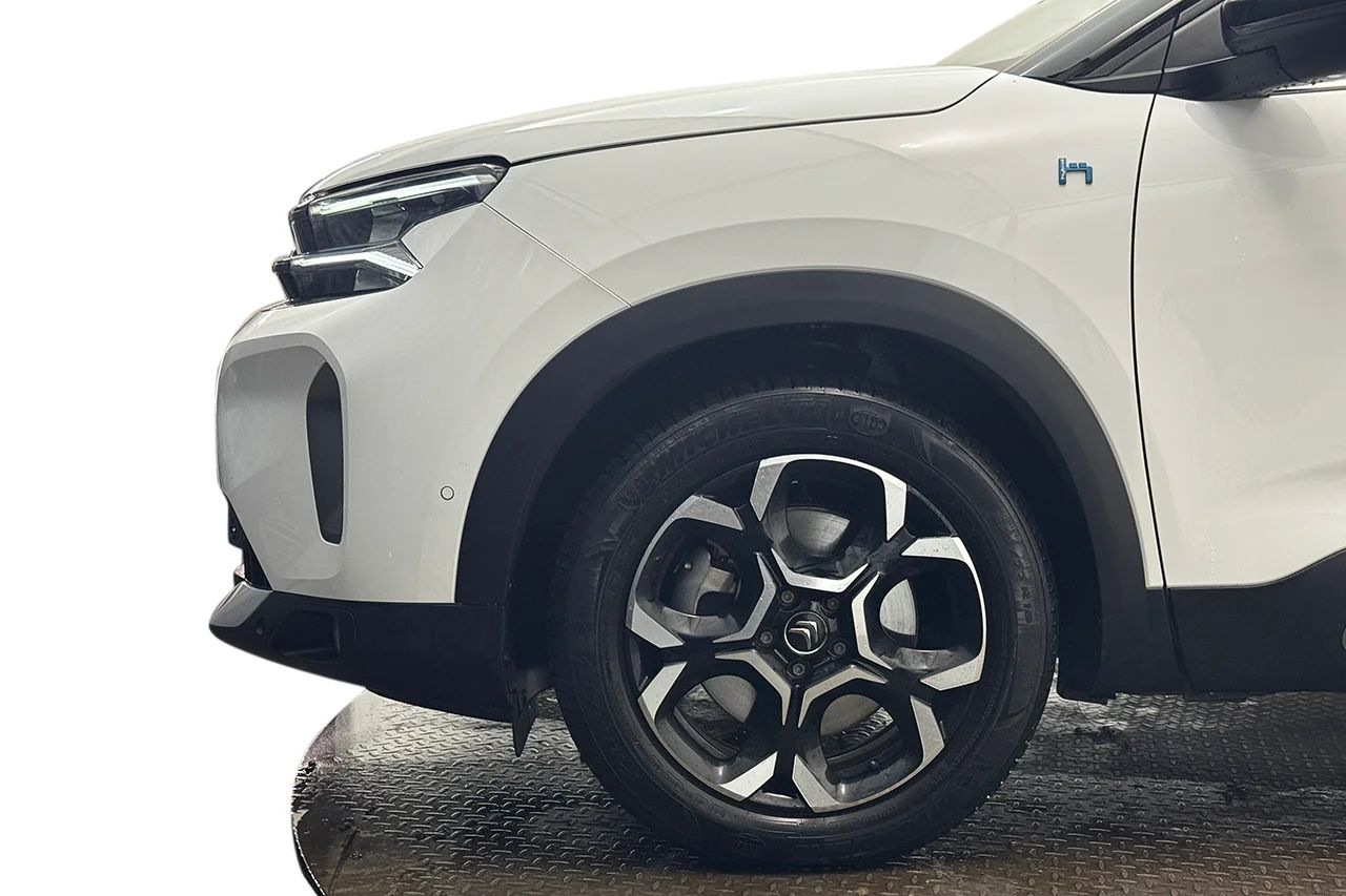 Citroën C5 Aircross Hybrid Navi Kamera Cockpit Alcantara MOMS 225hk – bild 10 av 36