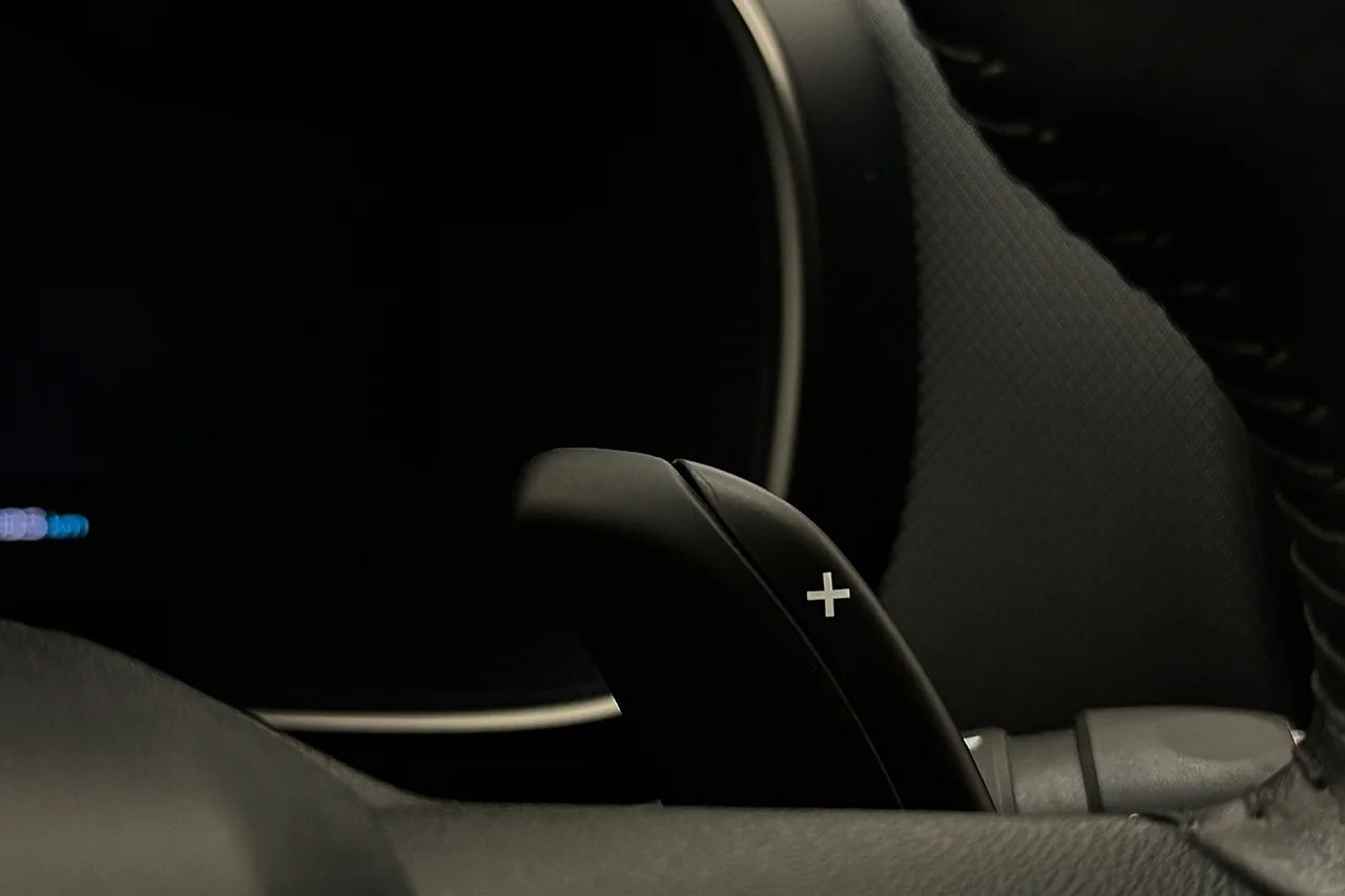 Citroën C5 Aircross Hybrid Navi Kamera Cockpit Alcantara MOMS 225hk – bild 21 av 36