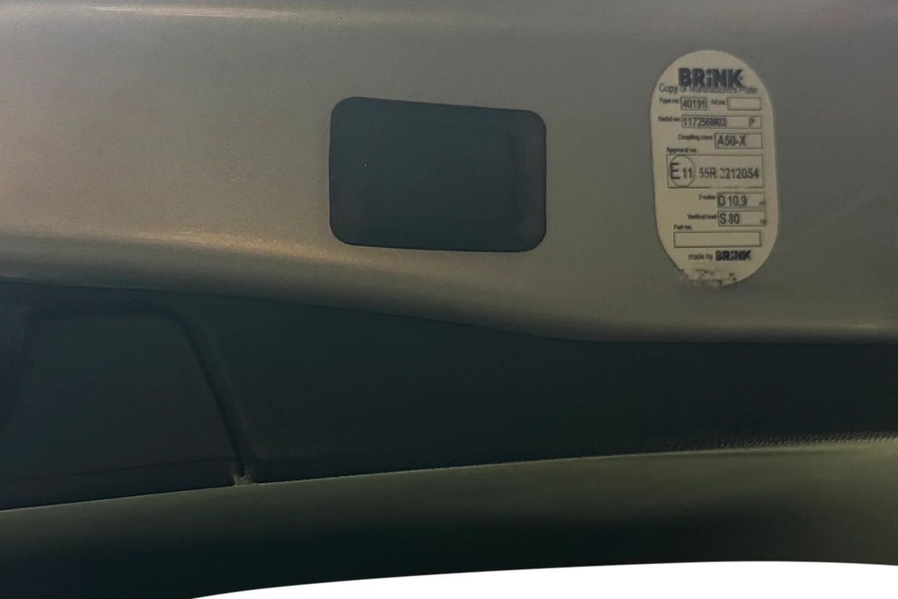 Toyota RAV4 Plug-in Hybrid E-CVT, 306hk, 2023 – bild 34 av 34