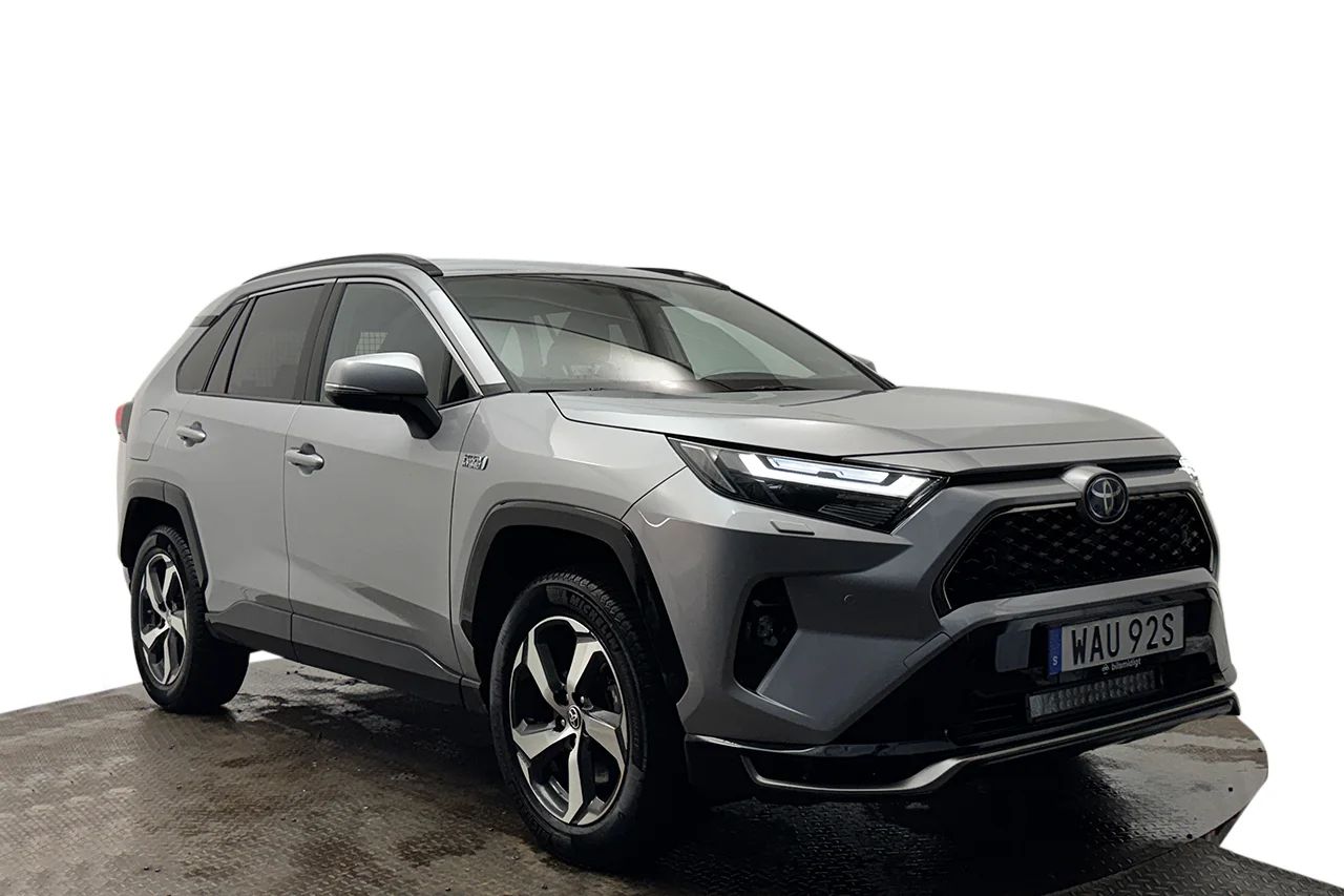 Toyota RAV4 Plug-in Hybrid E-CVT, 306hk, 2023 – bild 3 av 34