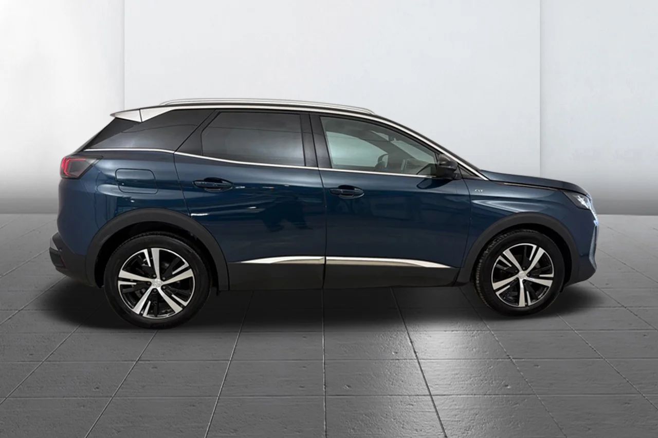 Peugeot 3008 1.2 PureTech GT-Line Navi Kamera Delläder Cockpit – bild 4 av 11