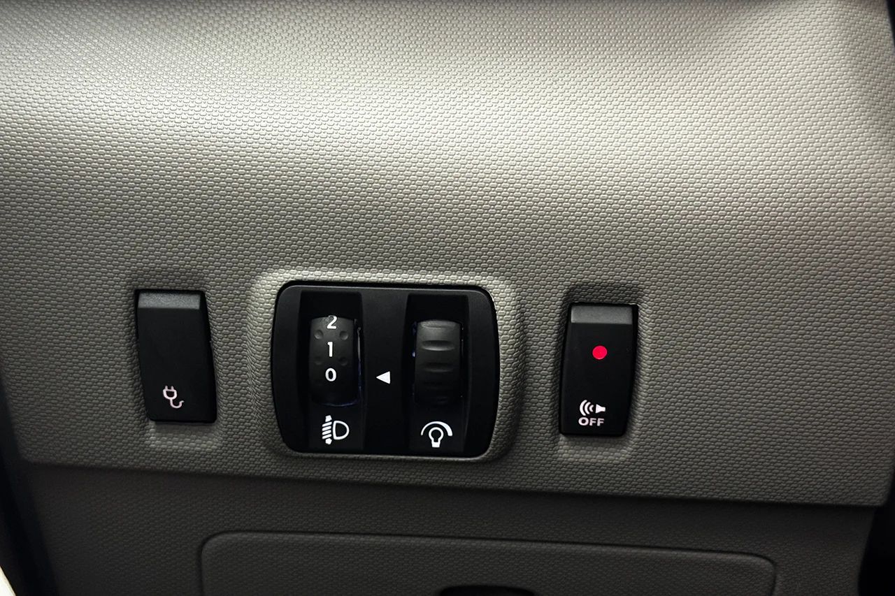 Renault ZOE R90 41 kWh Batteriköpt Navi 92hk – bild 26 av 28