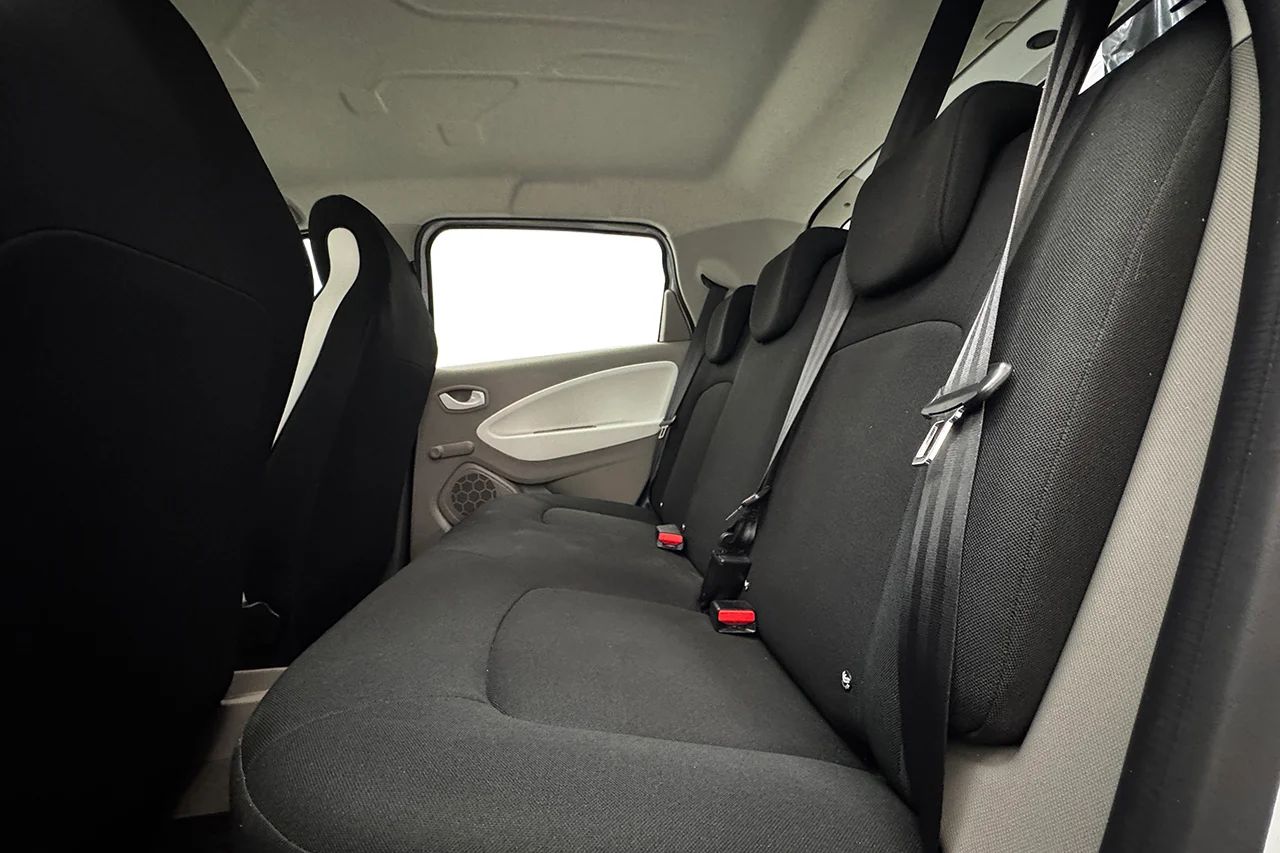 Renault ZOE R90 41 kWh Batteriköpt Navi 92hk – bild 13 av 28