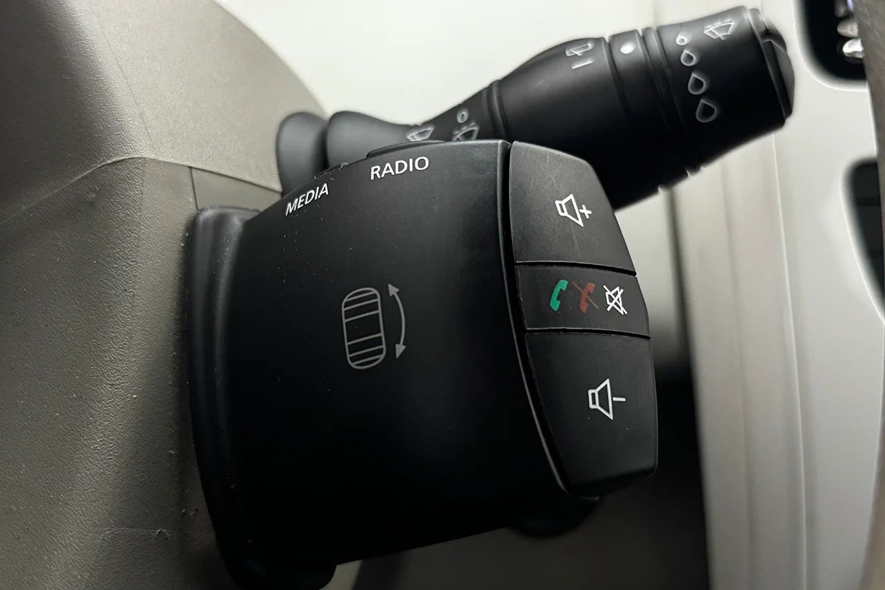 Renault ZOE R90 41 kWh Batteriköpt Navi 92hk – bild 19 av 28
