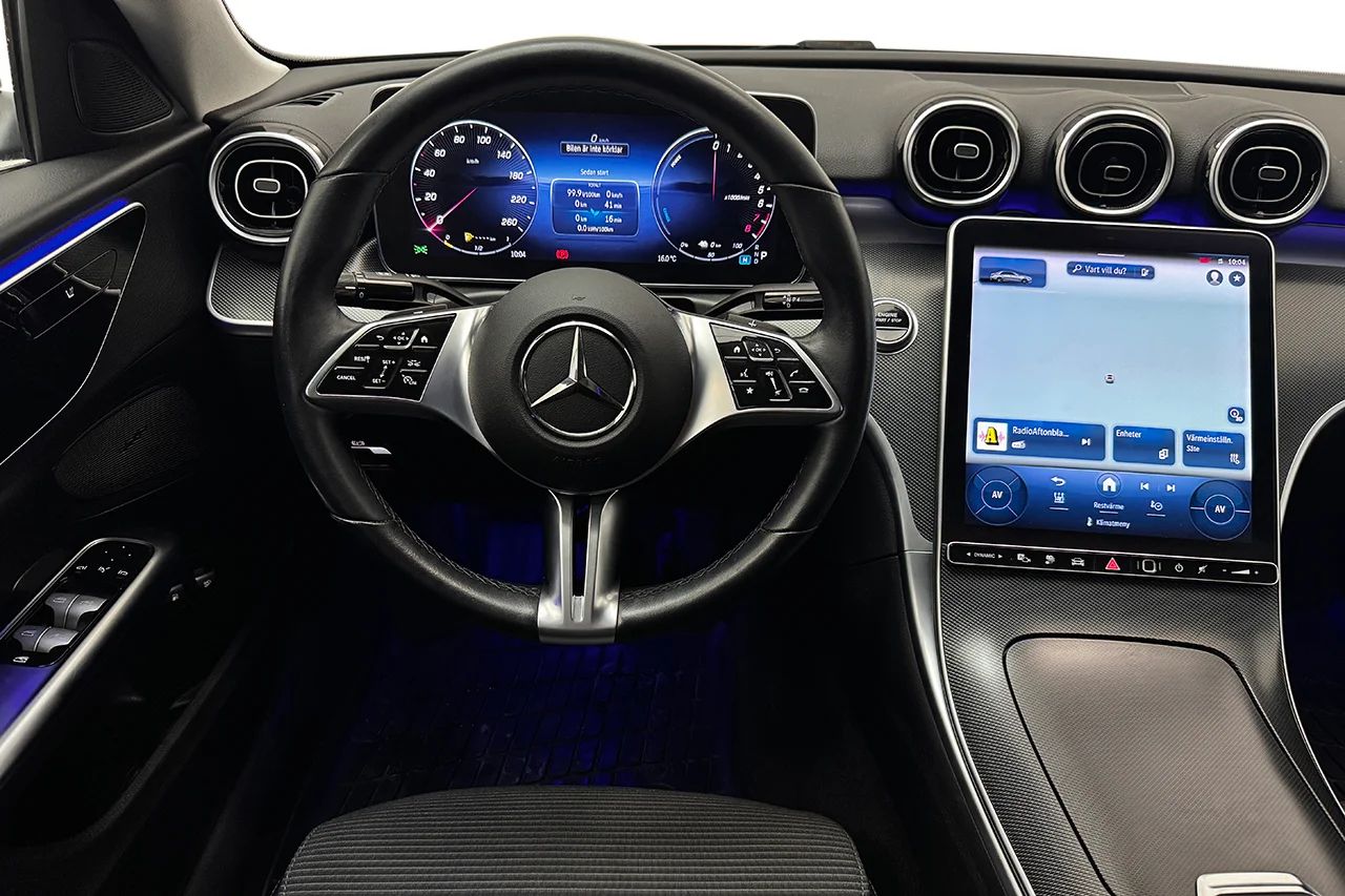 Mercedes-Benz C 300 e Avantgarde Vinter Drag Navi Kamera Burmester 313hk – bild 18 av 37
