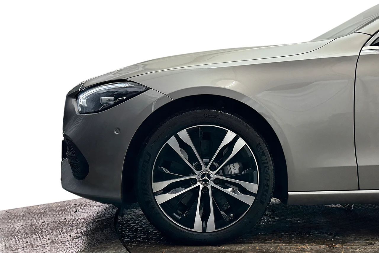 Mercedes-Benz C 300 e Avantgarde Vinter Drag Navi Kamera Burmester 313hk – bild 10 av 37