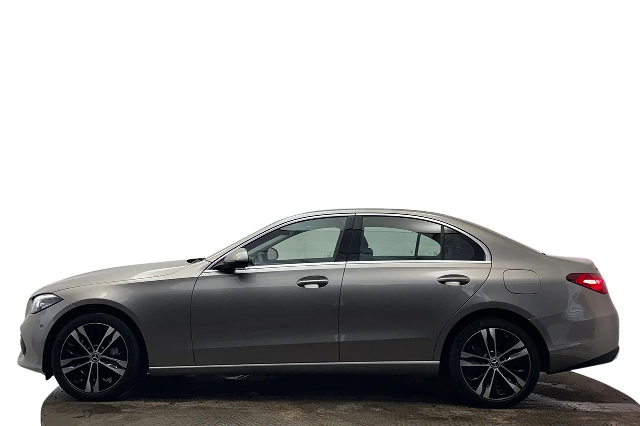Mercedes-Benz C 300 e Avantgarde Vinter Drag Navi Kamera Burmester 313hk – bild 9 av 37