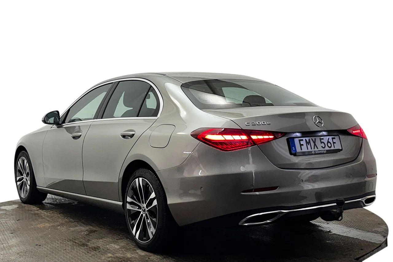 Mercedes-Benz C 300 e Avantgarde Vinter Drag Navi Kamera Burmester 313hk – bild 8 av 37