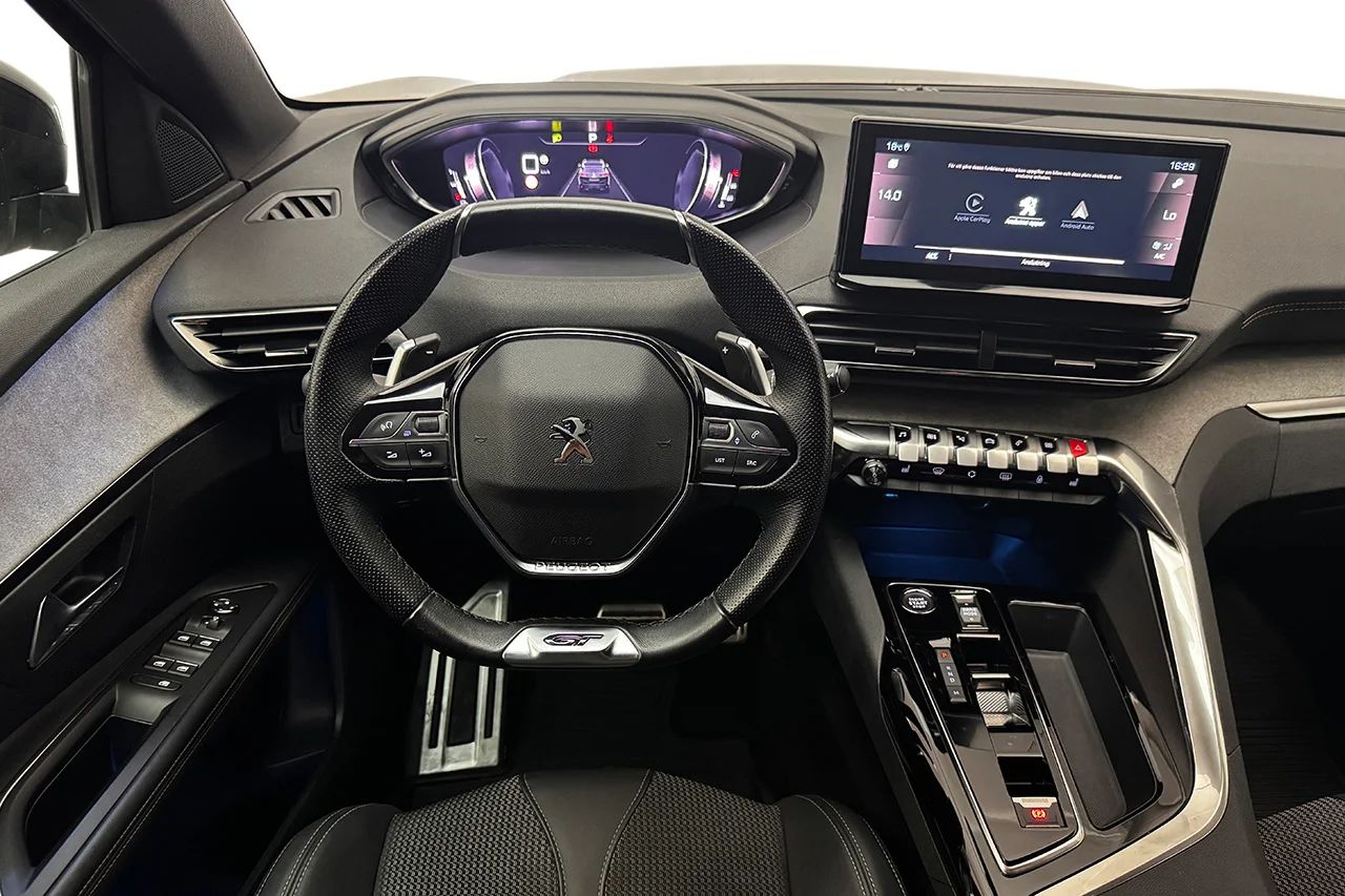 Peugeot 3008 1.2 PureTech GT Navi Kamera Delläder Cockpit MOMS – bild 18 av 33