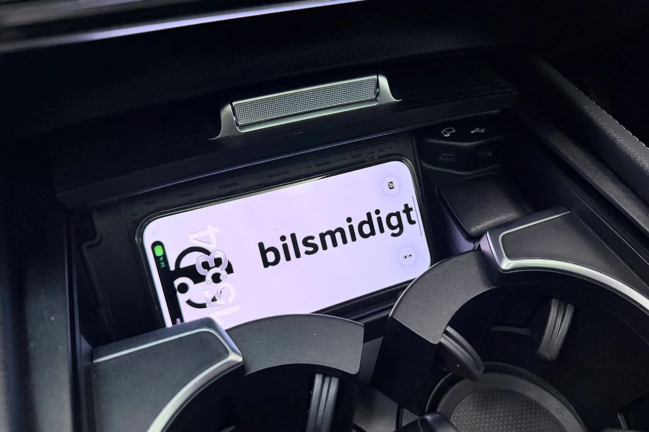 Mercedes-Benz GLE 350 de 4MATIC 9G-Tronic AMG Pano Burmester 360 Drag – bild 26 av 37