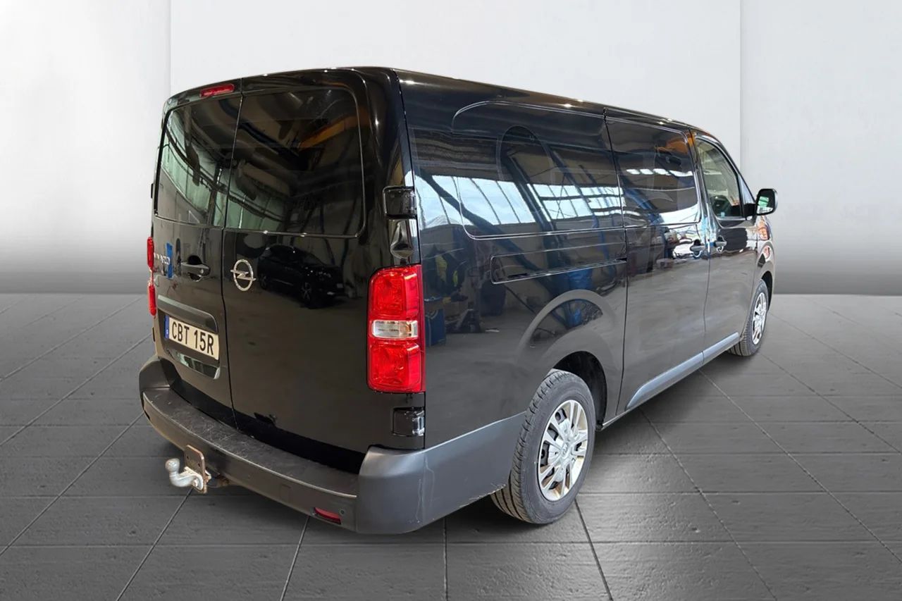 Opel Vivaro Skåp IP 2.0 Business Drag Inredd 3sits CarPlay 144hk – bild 4 av 8