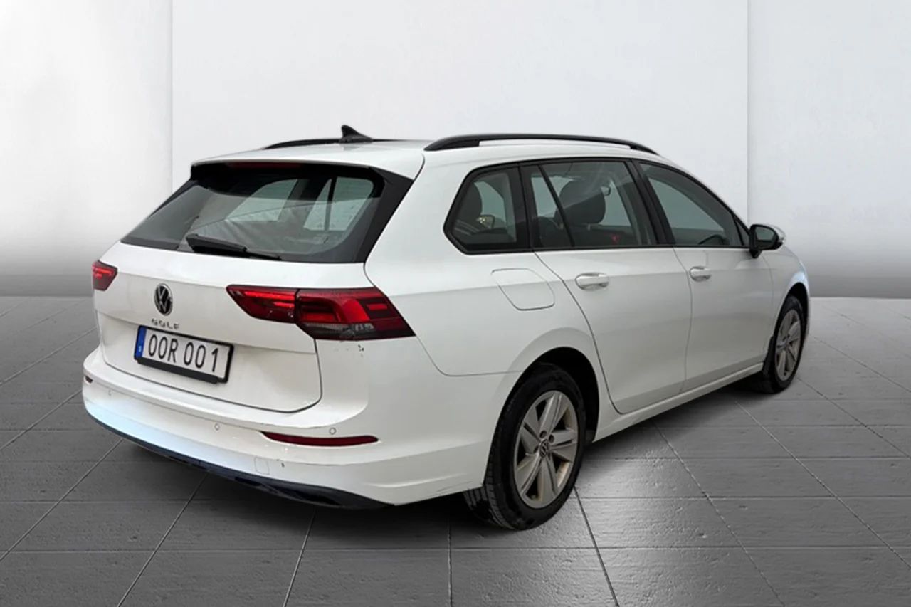Volkswagen Golf SC 2.0 TDI Aut Värmare ACC Cockpit Rattvärme MOMS – bild 5 av 10
