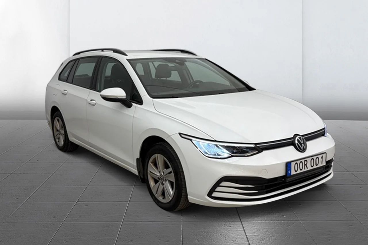 Volkswagen Golf SC 2.0 TDI Aut Värmare ACC Cockpit Rattvärme MOMS – bild 3 av 10