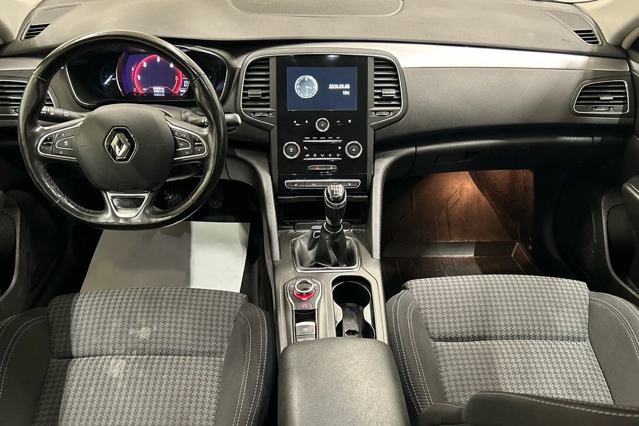 Renault Talisman Grandtour 1.7 Blue dCi 120hk ACC 2-zon Sätesvärme MOMS – bild 8 av 11