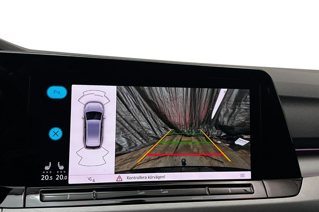 Volkswagen Golf SC 1.5 eTSI Automat Drag Cockpit Kamera MOMS 150hk – bild 20 av 35