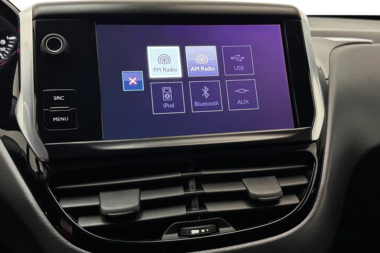 Peugeot 208 1.2 PureTech Pekskärm Farthållare 82hk – bild 19 av 25
