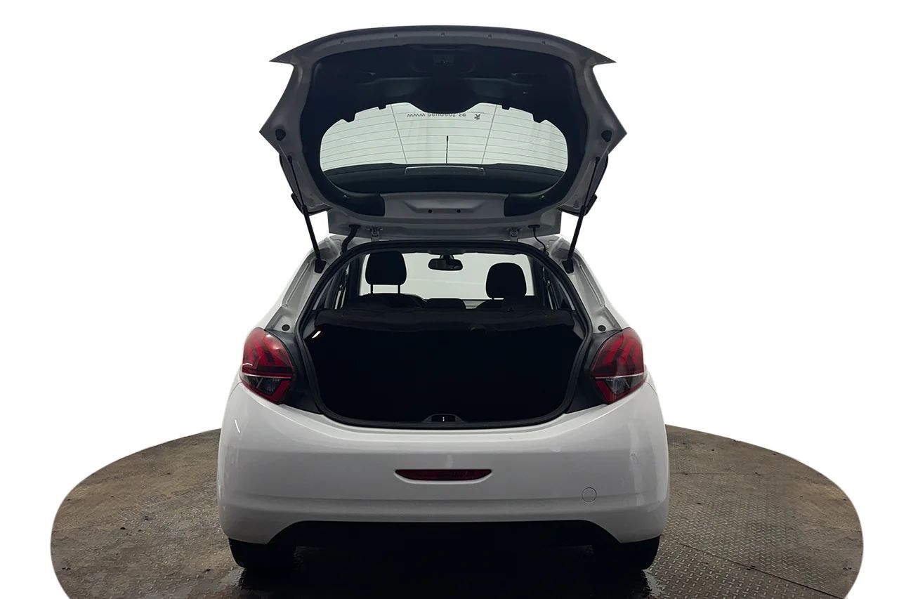 Peugeot 208 1.2 PureTech Pekskärm Farthållare 82hk – bild 7 av 25